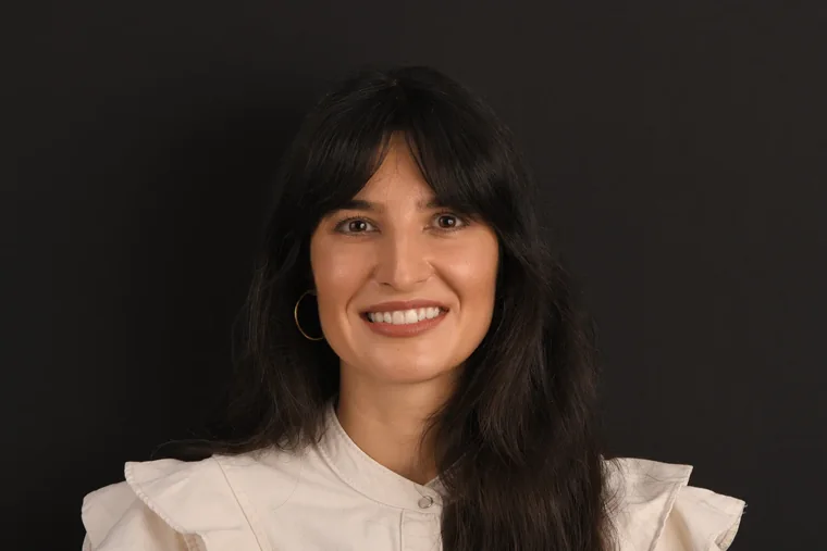 Dr. Cristina Biro